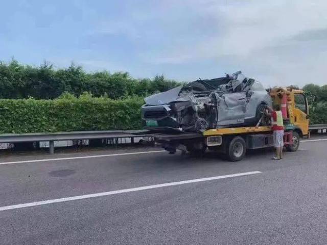 小榄最新车祸事件及科技产品介绍